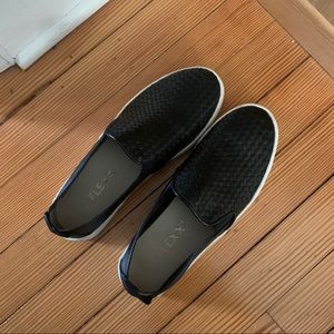 Black slip on shoes from the Flexx